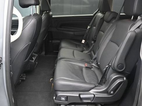 Used 2025 Honda Odyssey EX-L image 16