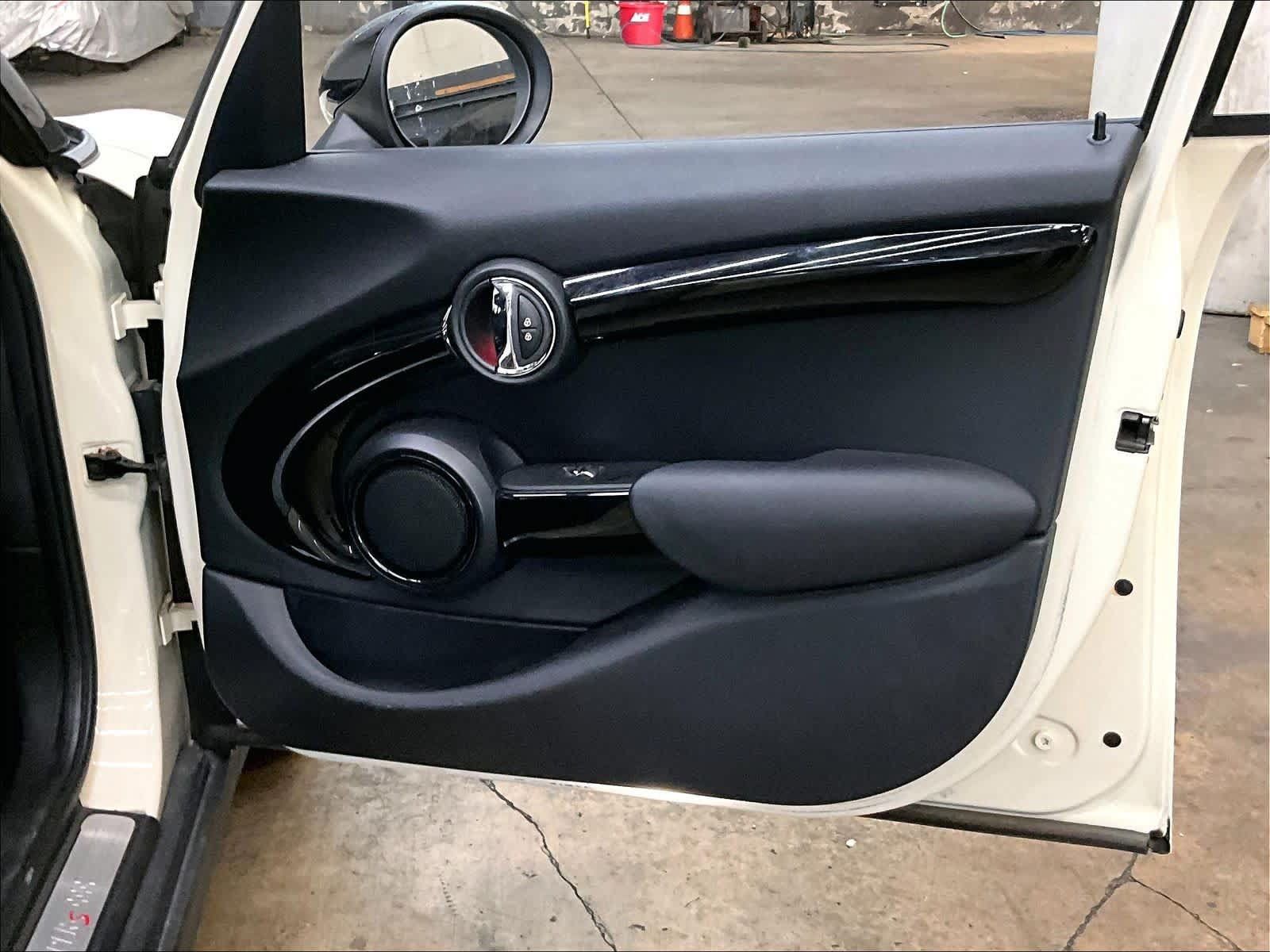 Used 2019 MINI Cooper S FWD image 26