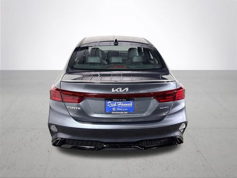 Used 2022 Kia Forte GT-Line w/ GT-Line Technology Package FWD image 8