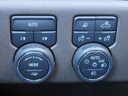 Certified 2023 Chevrolet Silverado 1500 LTZ w/ LTZ Convenience Package II image 13