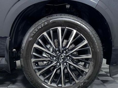 Certified 2025 INFINITI QX80 Autograph w/ Autograph Exterior Package AWD/4WD image 10