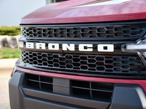 Used 2025 Ford Bronco Sport Outer Banks w/ Outer Banks Tech Package+ image 43