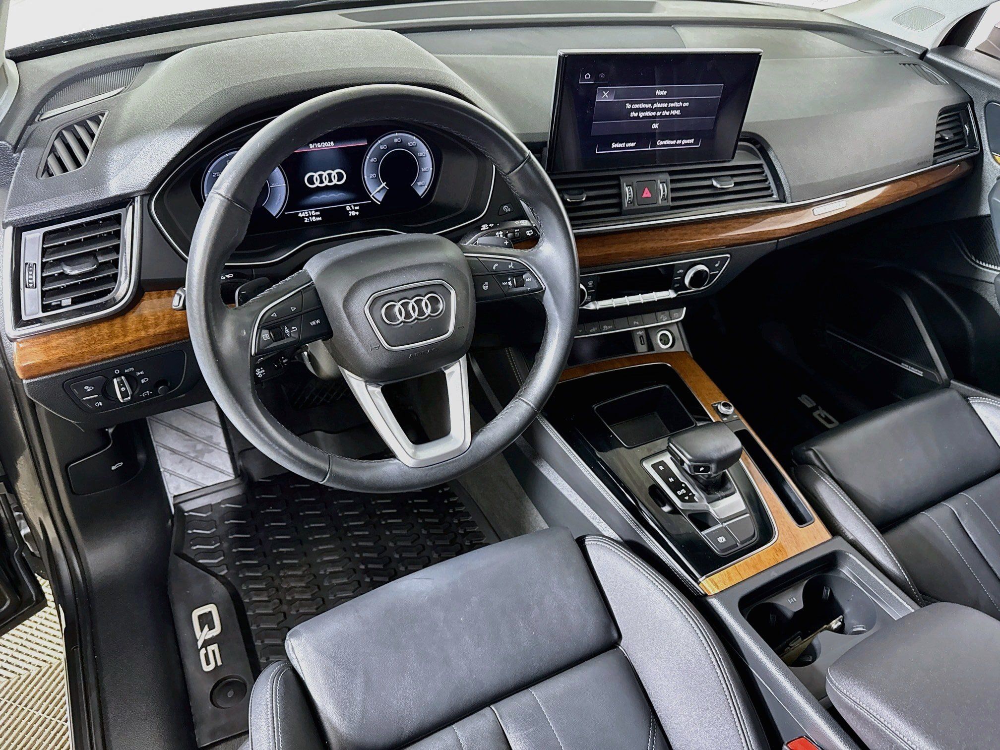 Used 2023 Audi Q5 e Premium Plus w/ Premium Plus Package AWD/4WD image 13