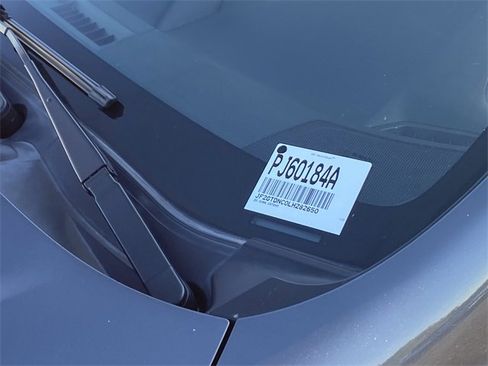 Used 2020 Subaru Crosstrek Hybrid w/ Moonroof Package w/Navigation image 32