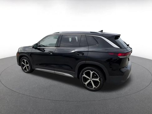 Used 2026 Volkswagen Tiguan SE FWD image 8