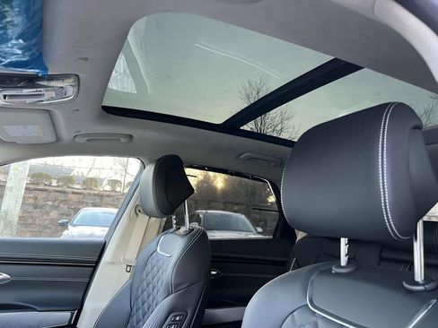 New 2025 Genesis Electrified GV70 w/ Prestige Package AWD/4WD image 20