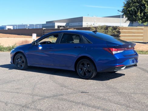 Certified 2023 Hyundai Elantra SEL image 4