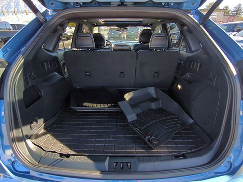 Used 2019 Ford Edge ST w/ Convenience Package image 32