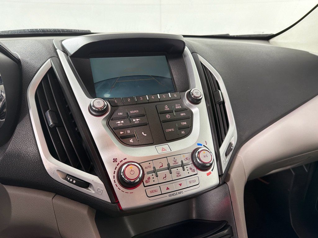 Used 2017 GMC Terrain SLT FWD image 16