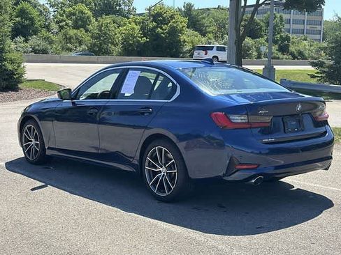 Used 2019 BMW 330i xDrive Sedan w/ Premium Package AWD/4WD image 24