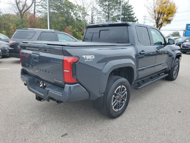Used 2024 Toyota Tacoma TRD Sport w/ TRD Sport Upgrade Package AWD/4WD image 4