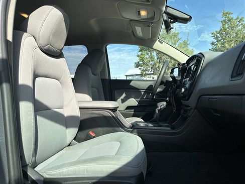 Certified 2022 Chevrolet Colorado W/T w/ Custom Special Edition RWD image 19