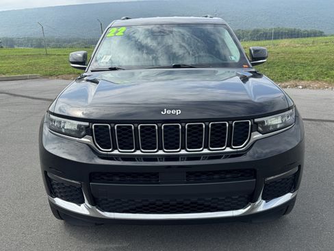 Used 2022 Jeep Grand Cherokee L Limited AWD/4WD image 9