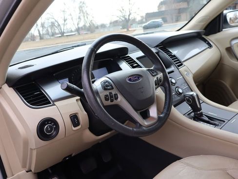 Used 2015 Ford Taurus SEL w/ Equipment Group 201A image 15