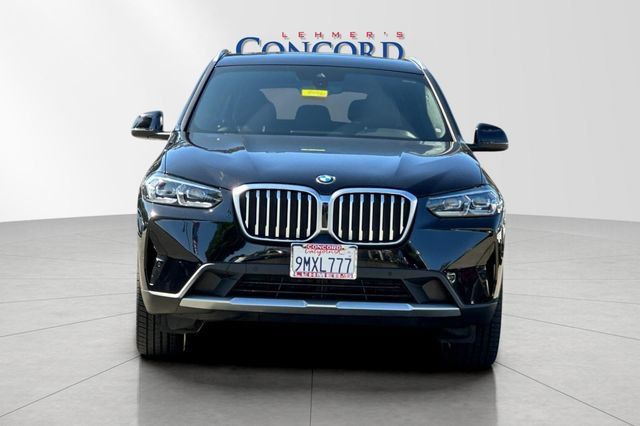 Used 2022 BMW X3 xDrive30i w/ Convenience Package AWD/4WD image 9