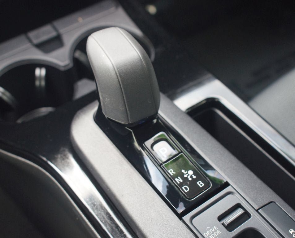 Used 2023 Toyota Prius LE FWD image 11