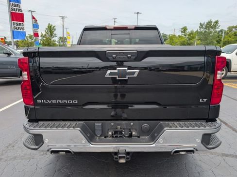 Used 2023 Chevrolet Silverado 1500 LT AWD/4WD image 4