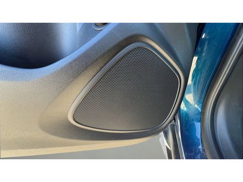 Certified 2020 Buick Encore GX Select AWD/4WD image 27