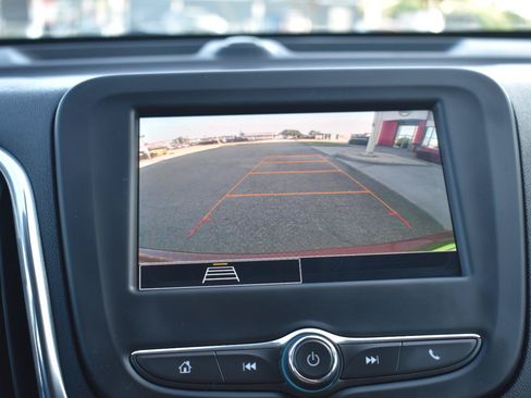 Used 2023 Chevrolet Equinox LT AWD/4WD image 35