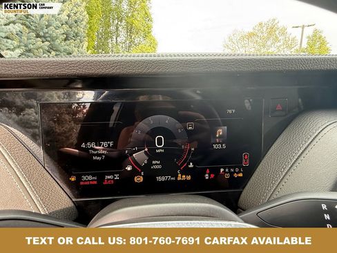 Used 2025 GMC Yukon XL Denali AWD/4WD image 16