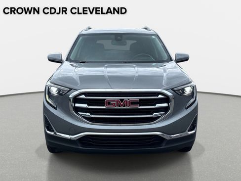 Used 2020 GMC Terrain SLT w/ Preferred Package AWD/4WD image 9