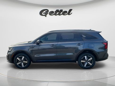 Used 2023 Kia Sorento S w/ Panoramic Sunroof Package FWD image 8