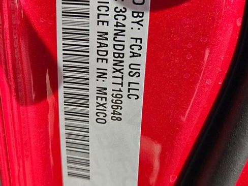 New 2026 Jeep Compass Latitude image 10