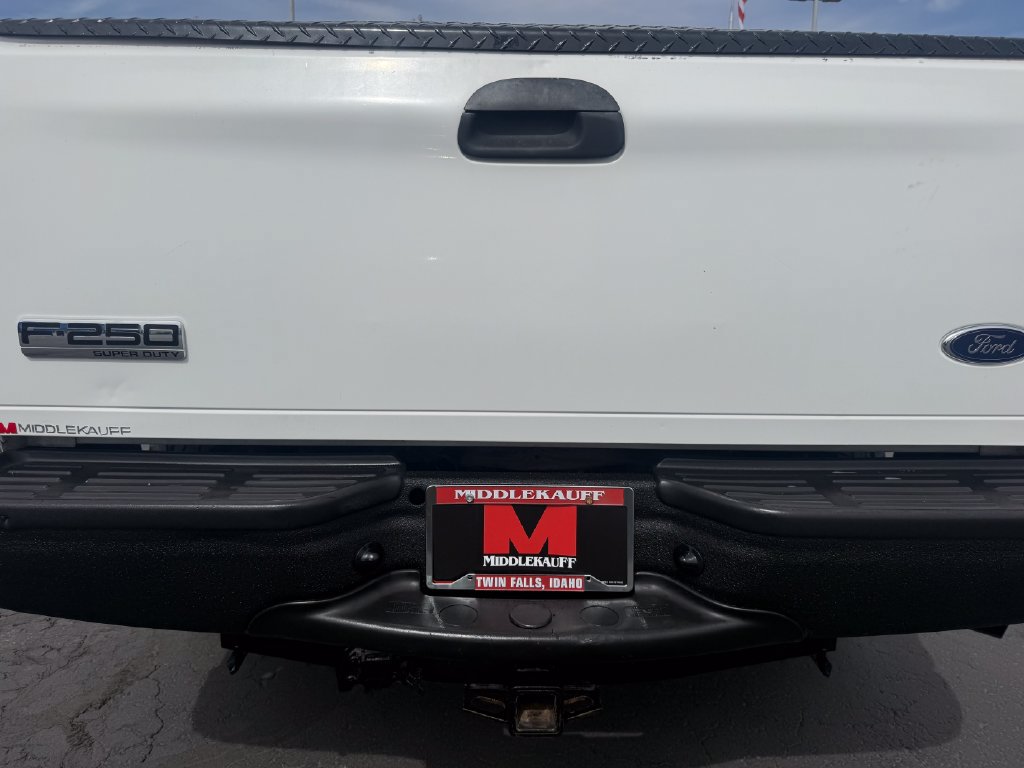 Used 2005 Ford F250 XLT AWD/4WD image 19
