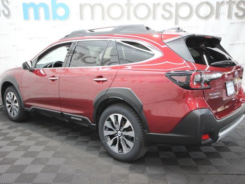 Used 2023 Subaru Outback Touring XT AWD/4WD image 3