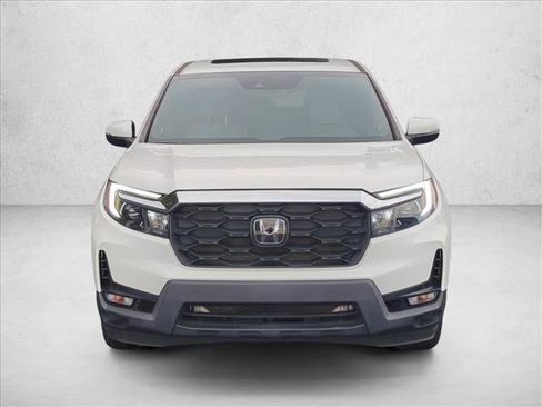 Used 2023 Honda Passport EX-L image 3