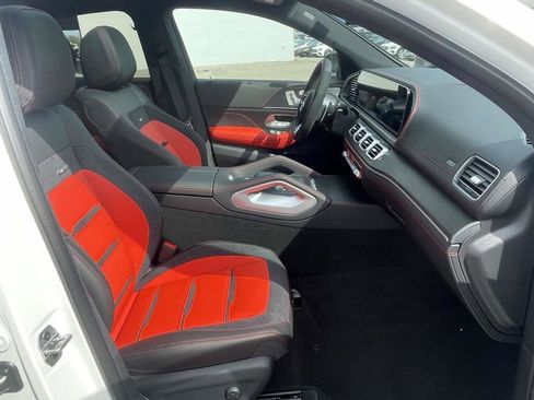 New 2026 Mercedes-Benz GLE 53 AMG 4MATIC Coupe image 25