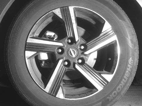 Used 2025 Nissan Sentra SV image 12