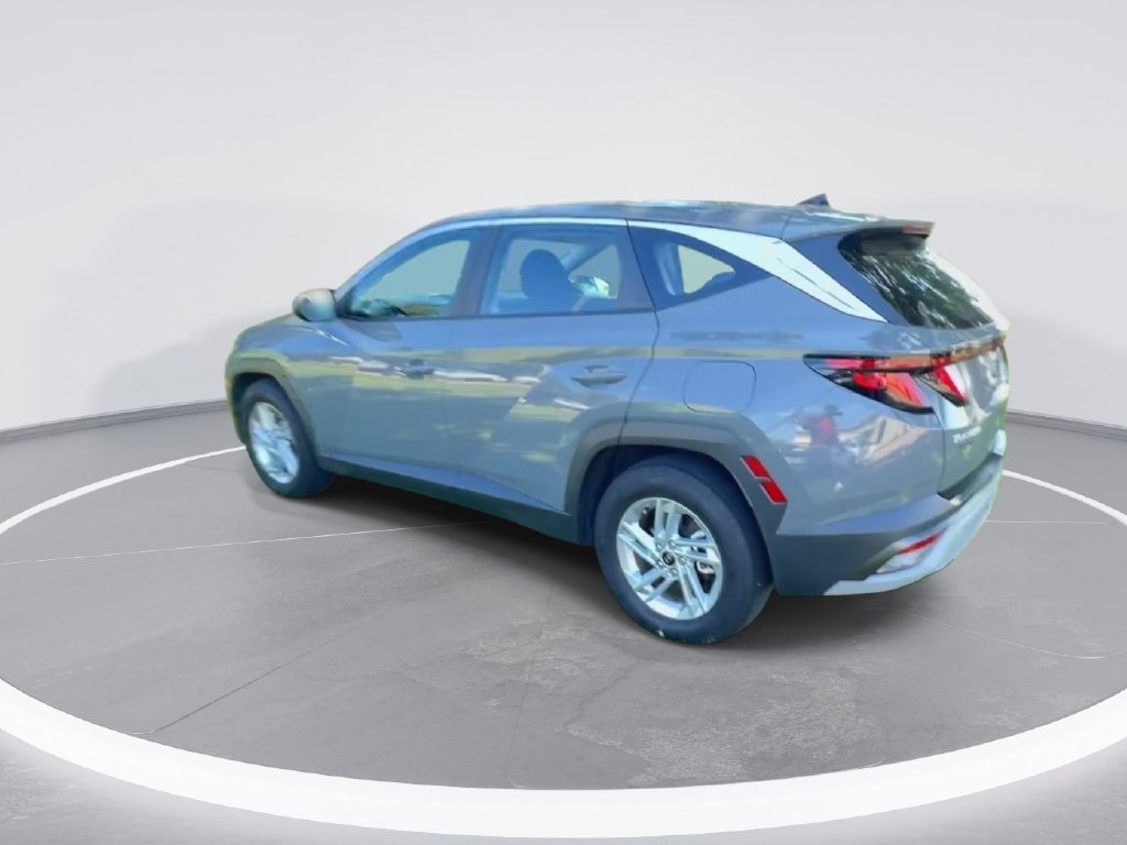 Used 2025 Hyundai Tucson SE FWD image 6