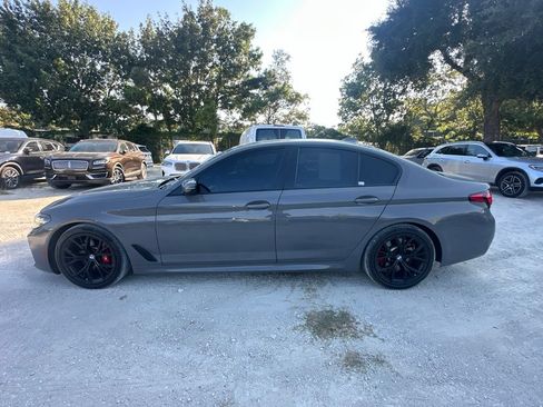 Used 2022 BMW 530i w/ M Sport Package RWD image 7