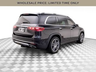 Used 2024 Mercedes-Benz GLS 450 4MATIC video 5