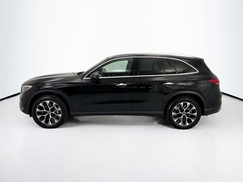 Used 2025 Mercedes-Benz GLC 350e 4MATIC image 2