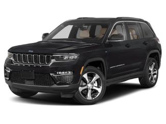 Used 2023 Jeep Grand Cherokee Overland w/ Luxury Tech Group IV AWD/4WD video 4
