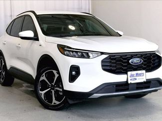 Used 2026 Ford Escape ST-Line Select AWD/4WD video 1