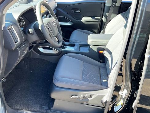 New 2025 Nissan Frontier SV w/ SV Convenience Package image 20