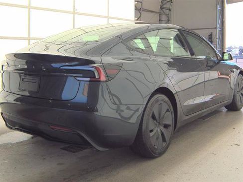 Used 2024 Tesla Model 3 Standard Range RWD image 3