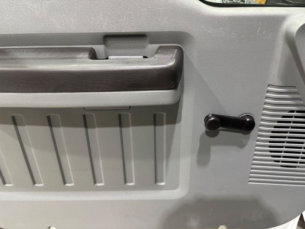Used 2011 Ford F350 XL w/ Skid Plate Pkg AWD/4WD image 16