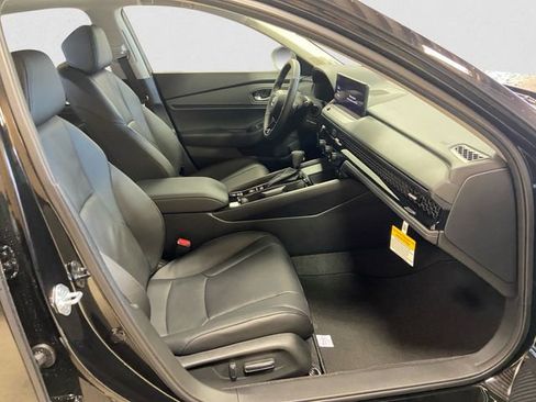 New 2025 Honda Accord EX-L image 15