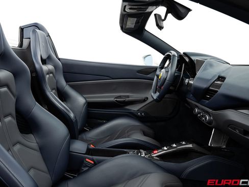 Used 2018 Ferrari 488 Spider RWD image 46