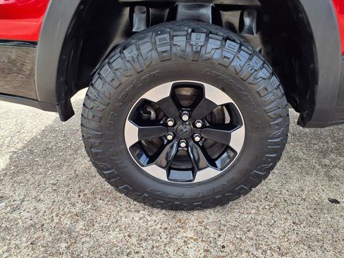 Used 2020 RAM 1500 Rebel image 26