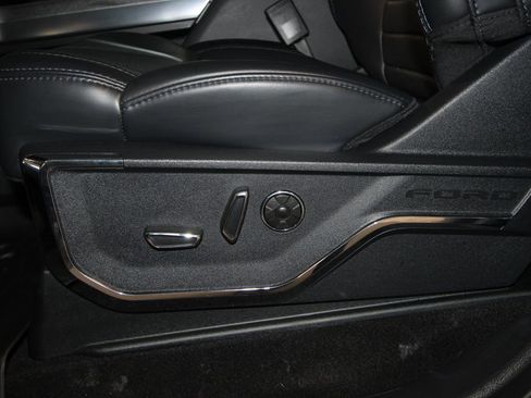 Used 2024 Ford F150 Platinum w/ Equipment Group 702A High image 9