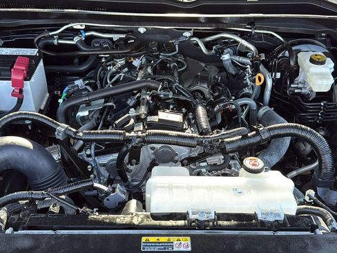 Used 2024 Toyota Tacoma PreRunner w/ TRD Prerunner Upgrade Package image 28