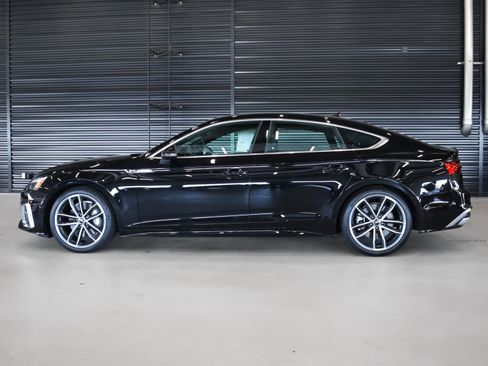Used 2023 Audi A5 2.0T Premium w/ Convenience Package AWD/4WD image 14