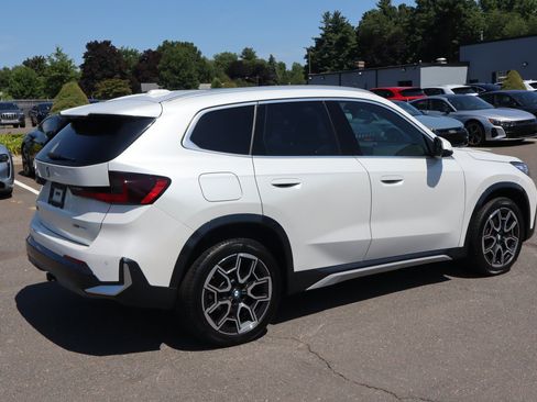 Used 2025 BMW X1 xDrive28i w/ Premium Package AWD/4WD image 5