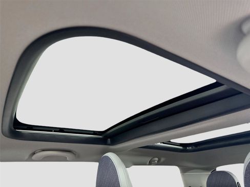 Certified 2025 MINI Cooper S FWD image 16