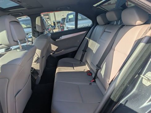 Used 2008 Mercedes-Benz C 300 4MATIC Sedan image 14